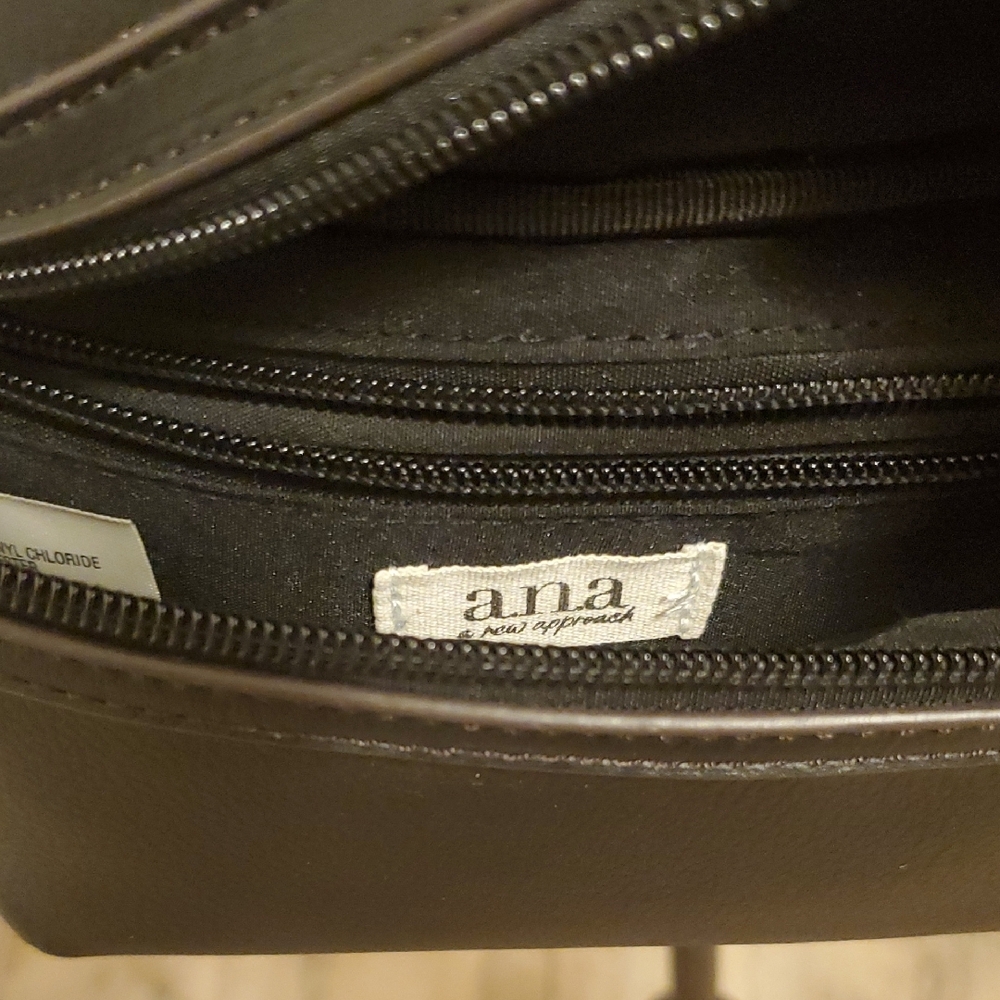 a.n.a. Black Belt Bag - Picture 6 of 6